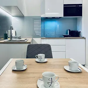 Modern Silver Krakov